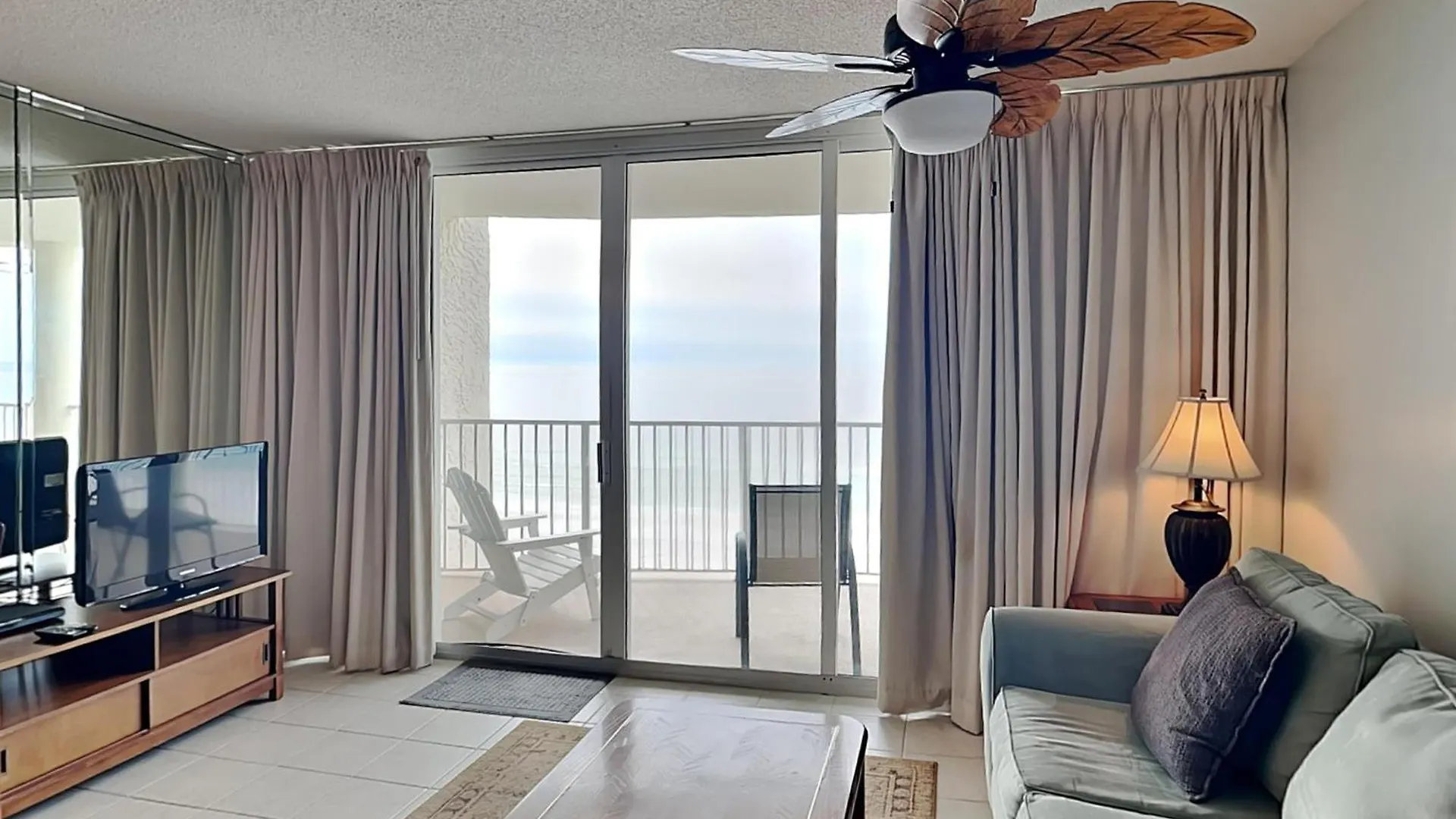 Long Beach Resort Tower III 602 بنما سيتي بيتش